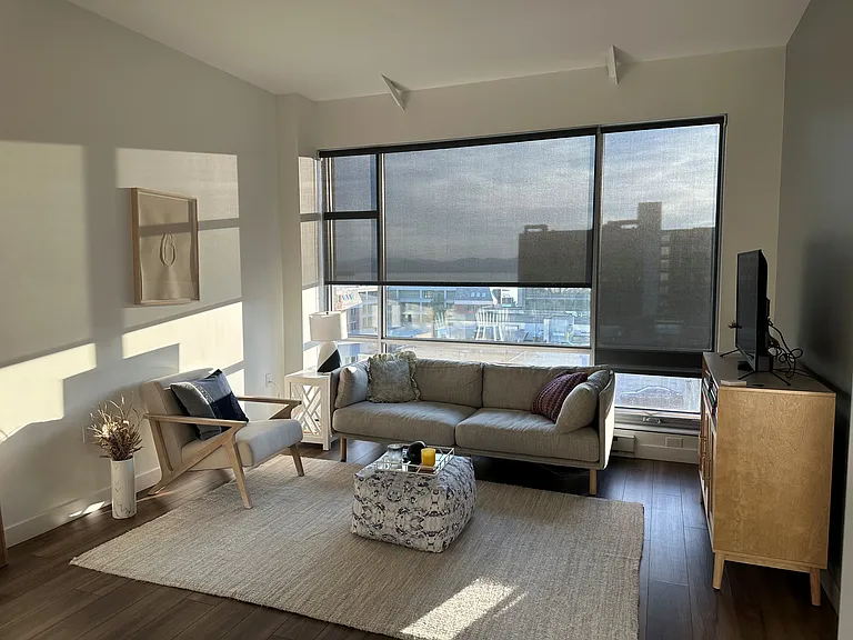 77 Residences — Photo 17