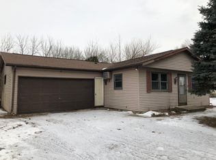 31744 Hollie Ln, Kingston, IL 60145