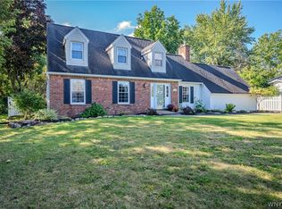 10585 Bergtold Rd, Clarence, NY 14031
