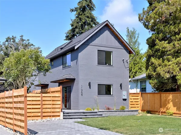 11709 Fremont Avenue N, Seattle, WA 98133
