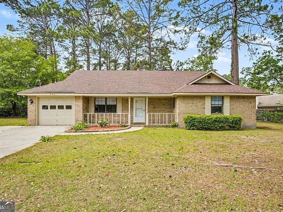 1st image of 761 Robin Hood Dr