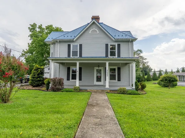 3083 Greenbriar Rd, Draper, VA 24324