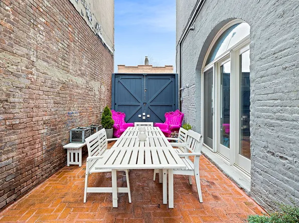 57 3rd St APT 3, Brooklyn, NY 11231