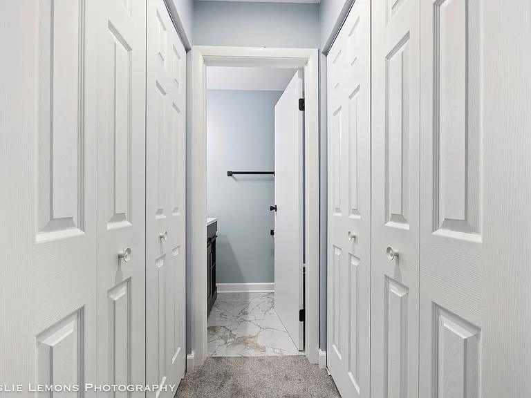 5600 Hillcrest Ln #2M — Photo 14