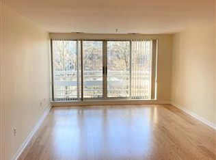1 Canal Park, Cambridge, MA 02141
