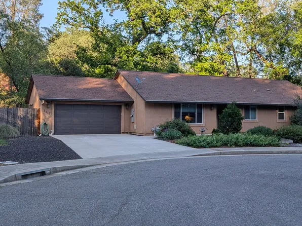 2517 Smith Ave, Shasta Lake, CA 96019