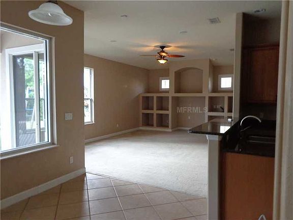 3rd image of 1720 Glenwick Dr