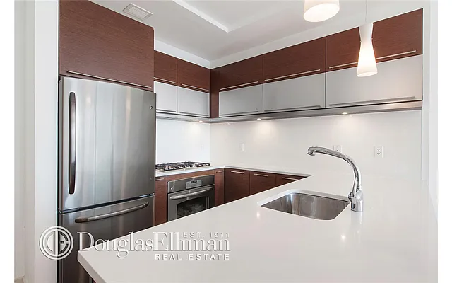 Rented by Douglas Elliman | media 18