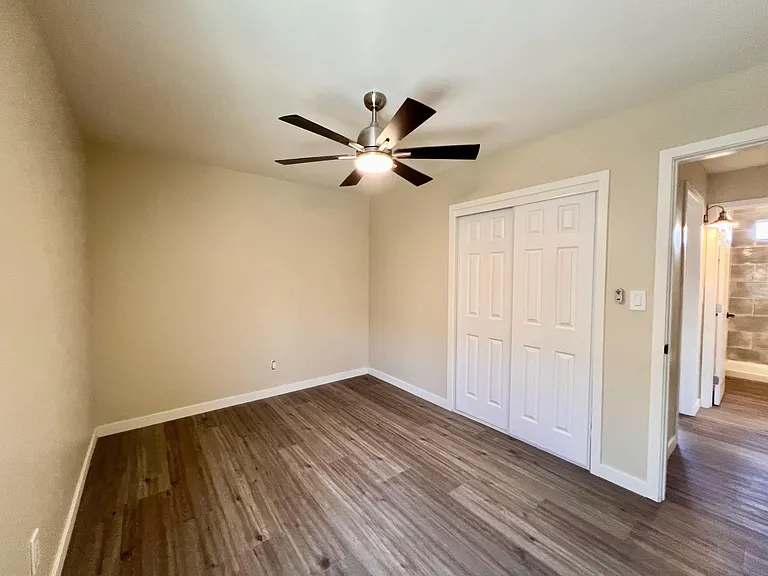 Bedroom (1)