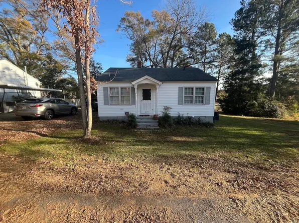 403 Thompson St, Gaffney, SC 29340