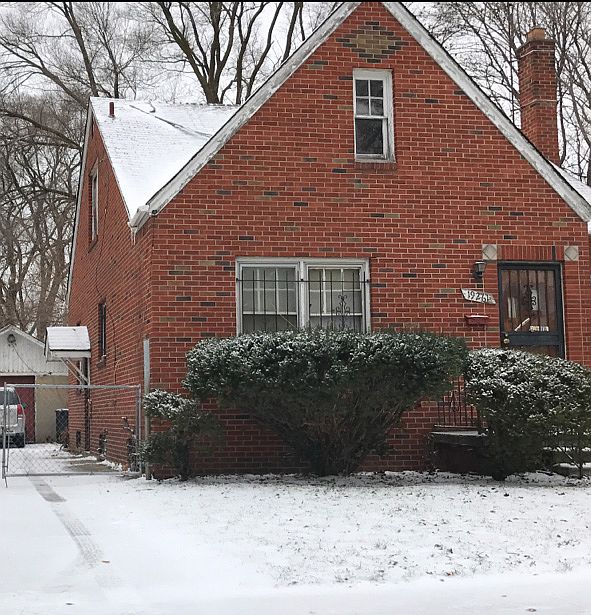 2nd image of 19261 Mitchell St