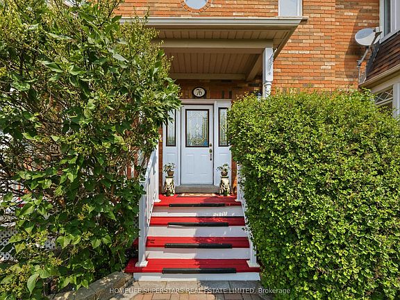 3rd image of 76 Riverlands Ave