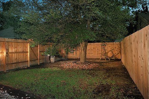 2nd image of 84 Laughing Brook Ct