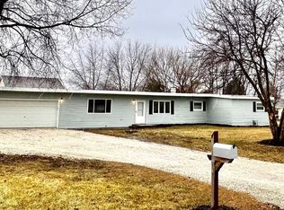 725 S Spencer Rd, New Lenox, IL 60451