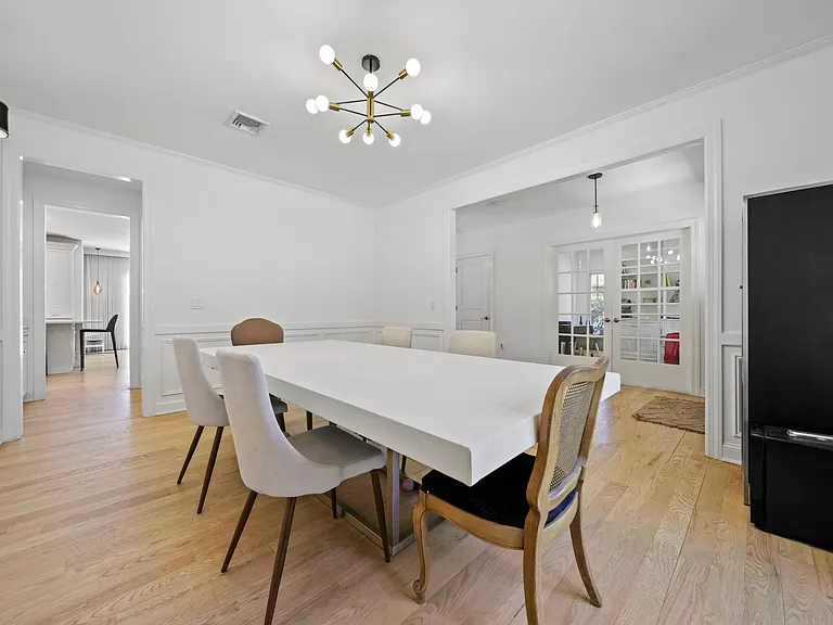 191 Jefferson Ave — Photo 15