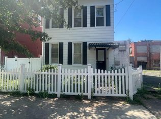 514 Chestnut St, Pottstown, PA 19464