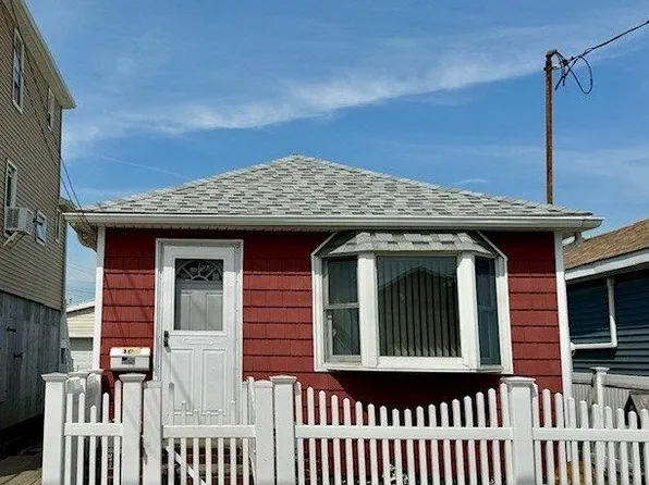 105 Noel Road, Broad Channel, NY 11693