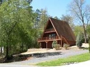 1165 Pinehaven Dr, New London, NC 28127