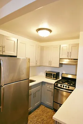 Rented by Green Home NY Realty LLC | media 9