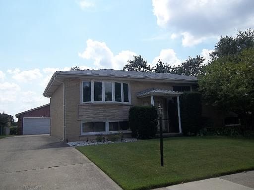 1st image of 620 Arlene Dr