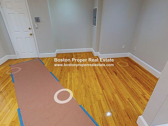 3rd image of 220 Hanover St APT 25