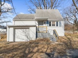 959 Asbury Anderson Rd, Pt Murray, NJ 07865