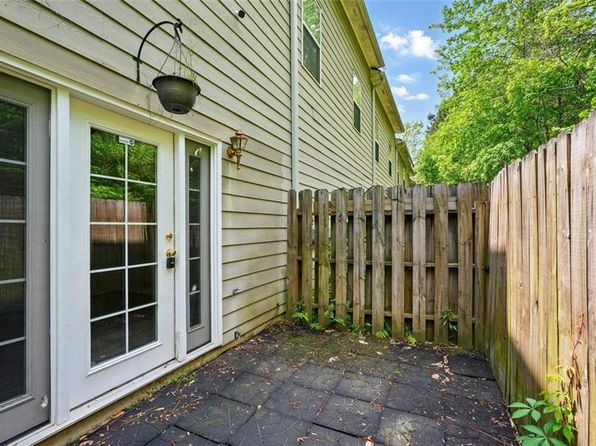 5019 Lower Elm St, Atlanta, GA 30349