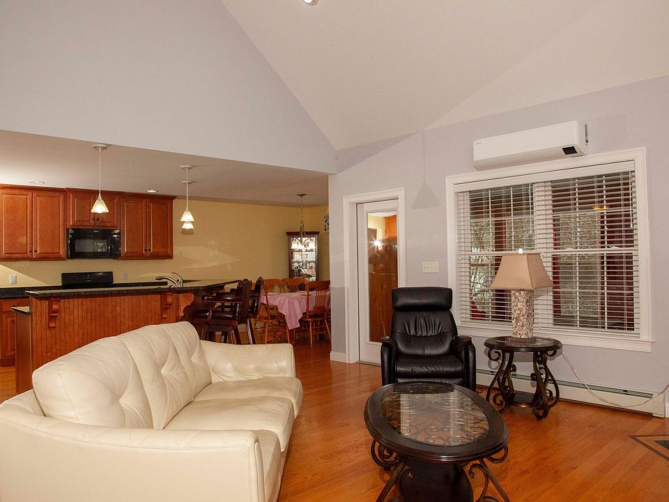 43 Shadagee Road UNIT 9, Saco, ME 04072 Zillow