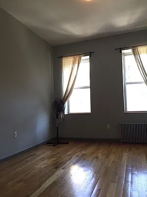 Rented by Brooklyn Group | media 20