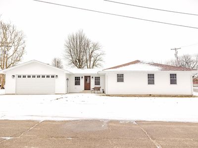 115 N Axtel Ave, Milford, IL, 60953