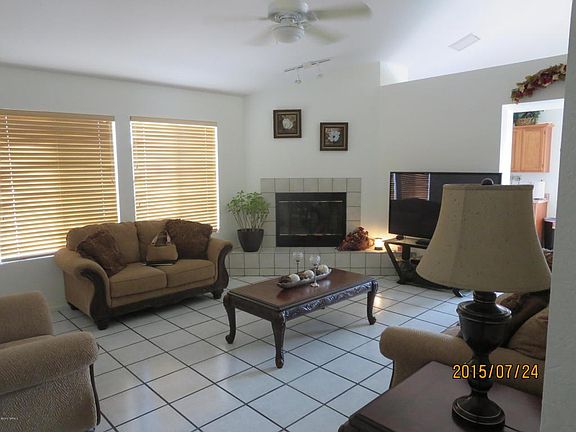 3rd image of 1527 W Argyle Ave