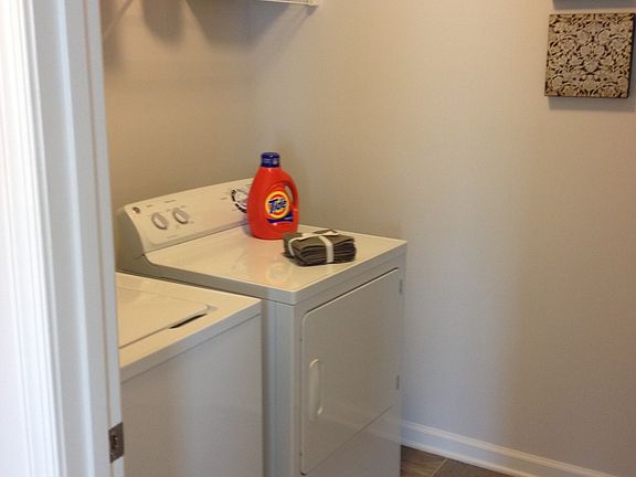 5th image of 3224 Tadley Dr