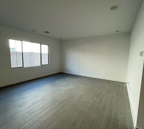 5th image of 9232 E Sphere Ave