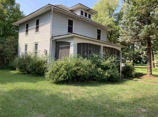 920 Union St, Columbus Junction, IA 52738