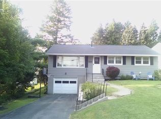 206 Salisbury Rd, Syracuse, NY 13219