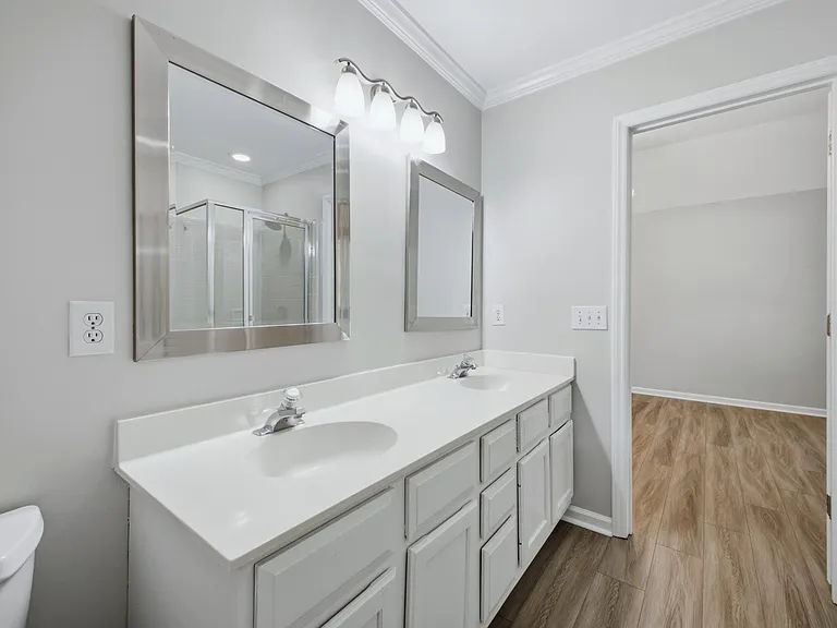 12103 Wagon Wheel Ct — Photo 23
