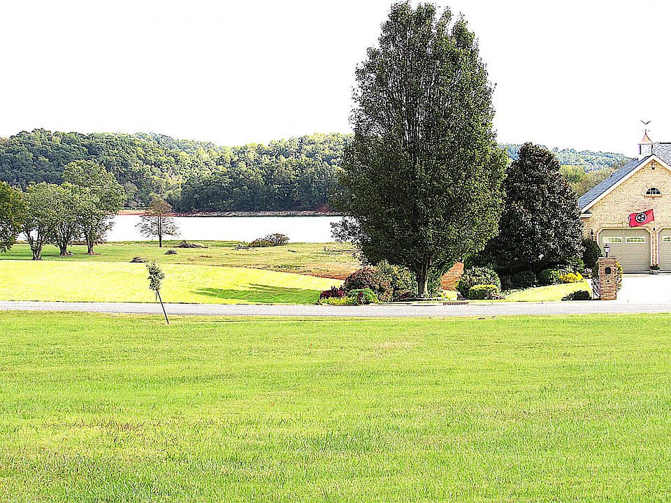 1st image of 4041 Paradise Dr