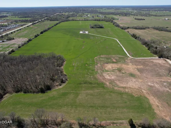 11818 Nettle Dr, Neosho, MO 64850