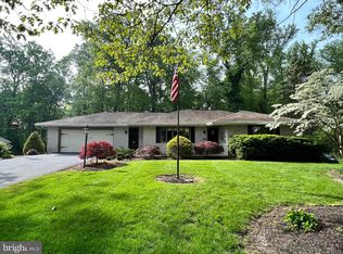 1128 Ridge Rd, Elizabethtown, PA 17022