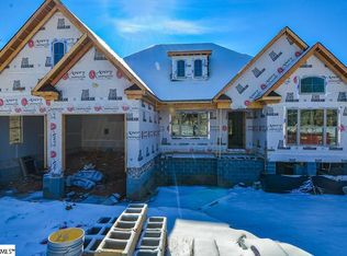 151 Stone Gate Dr, Reidville, SC 29375