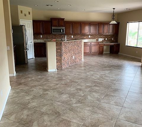 5th image of 16779 W Sonora St #0