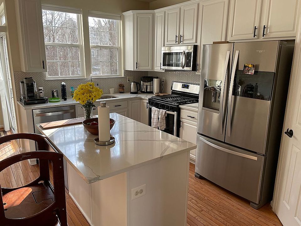 Kitchen (new renovated)