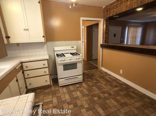 623 D St, Taft, CA 93268