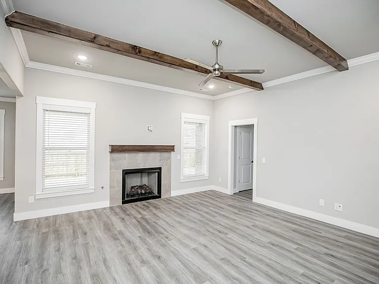 1824 Seay Cir — Photo 4