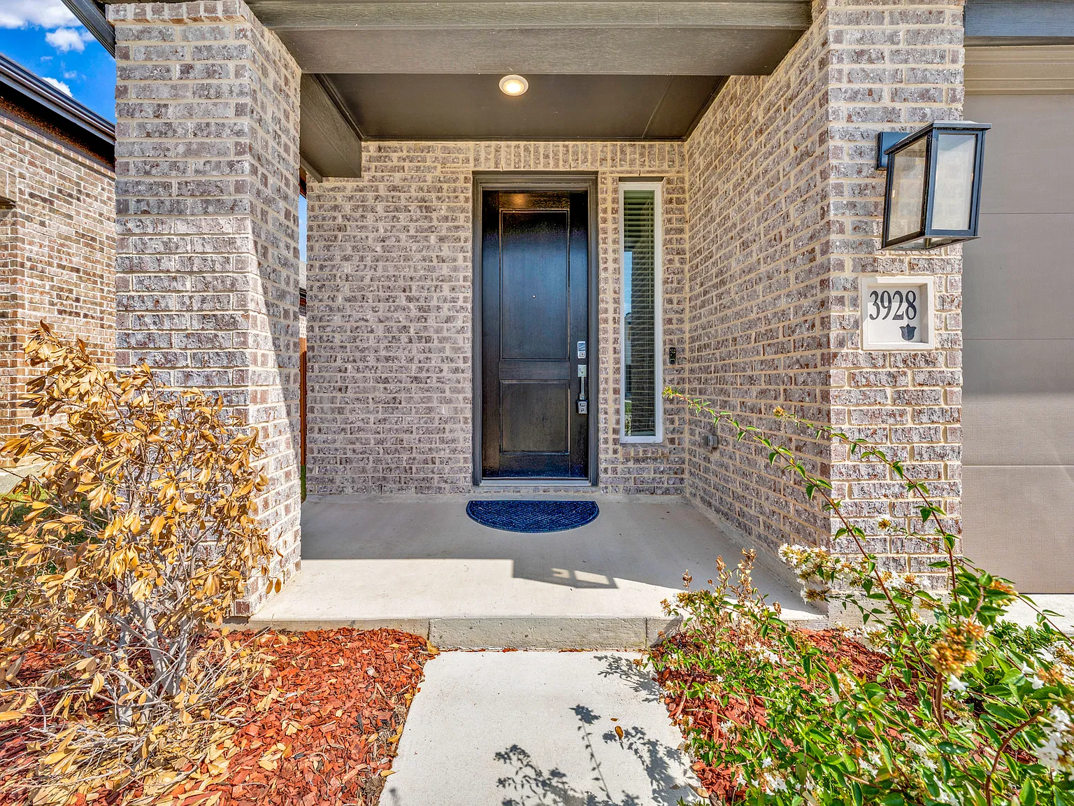 3 bed, 1511 sqft, $2,595 — Photo 4