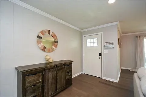 Vanguard Cir SW — Photo 5