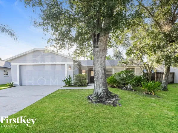 16219 Pebblebrook Dr, Tampa, FL 33624