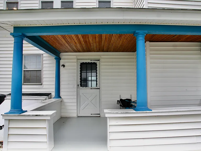 65 Centre St #1 — Photo 3