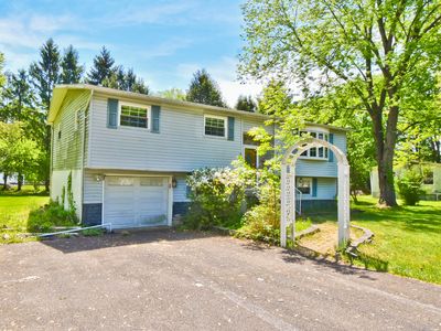 119 Alwen Ave, East Stroudsburg, PA, 18301
