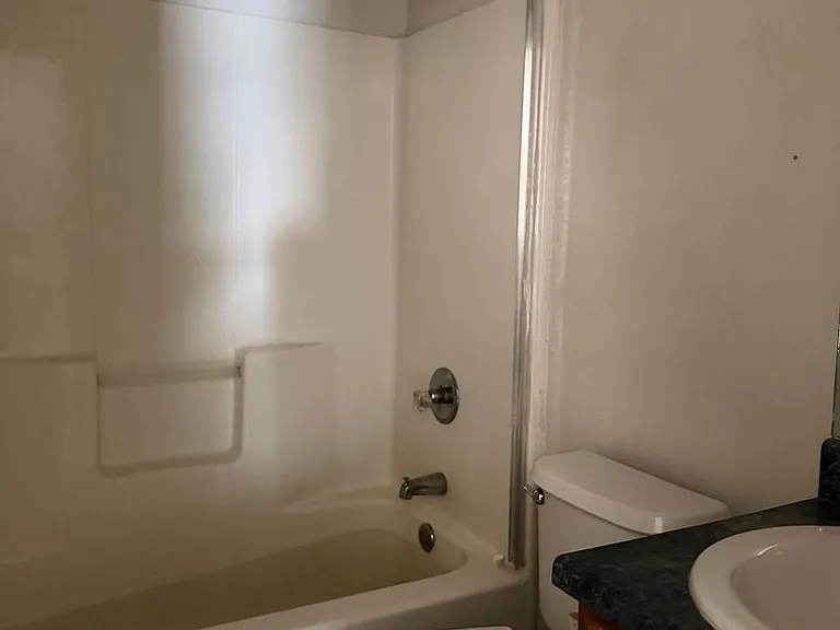 1107 Circle M Dr — Photo 5
